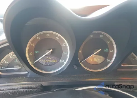 2006 Mercedes-Benz Sl 500 z USA, uszkodzony, nr VIN WDBSK75F26F117091